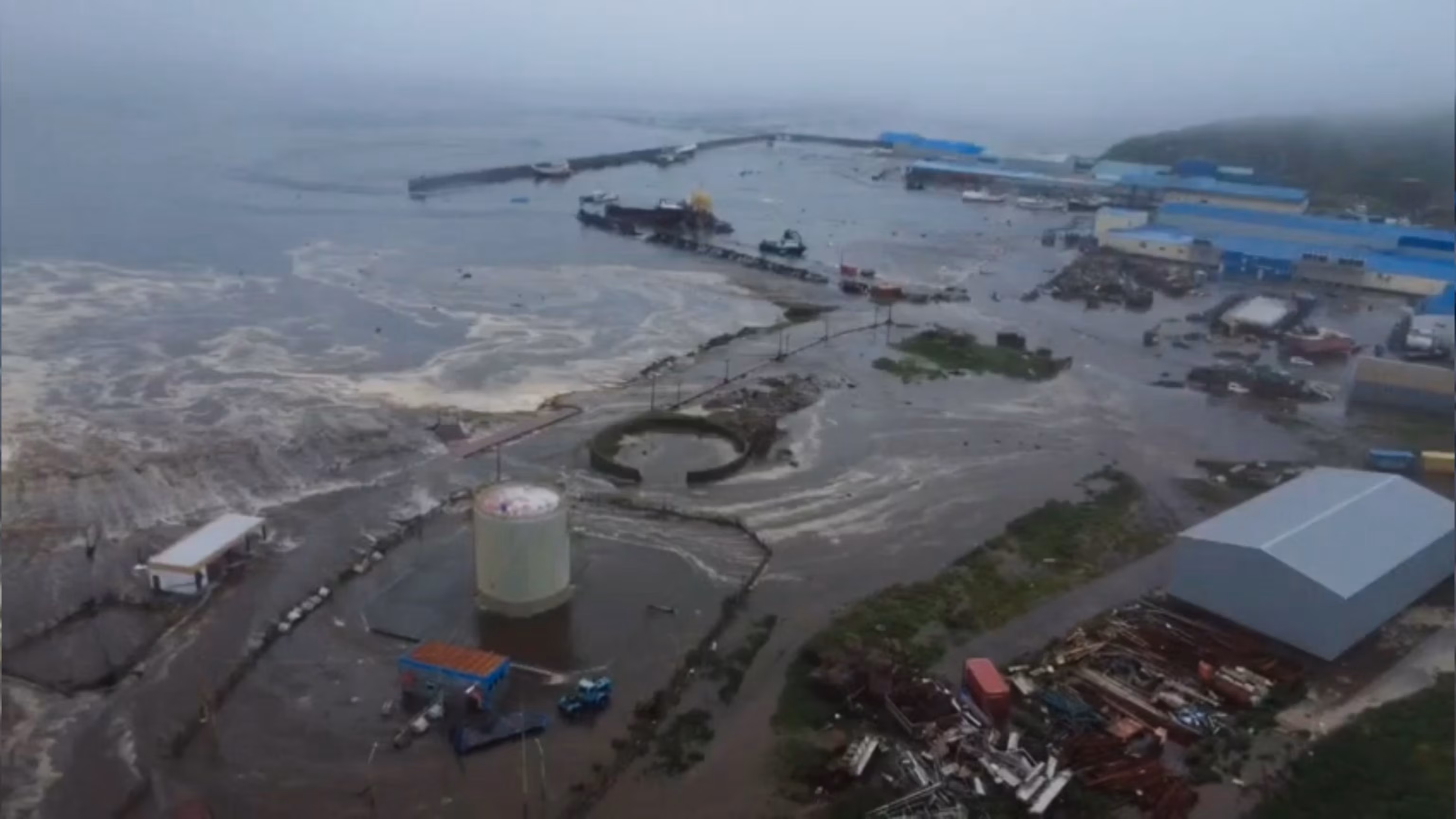 Rusya’da 8.8 Büyüklüğünde Şok Deprem! Tsunami Alarmı Verildi – İşte Tüm Detaylar